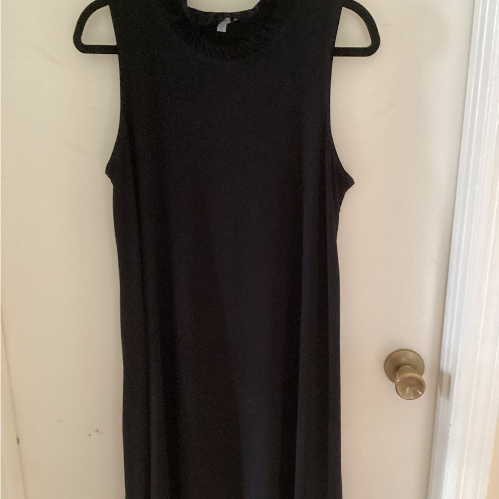 Annalee + Hope Black Ruffle-Neck Sleeveless Dress